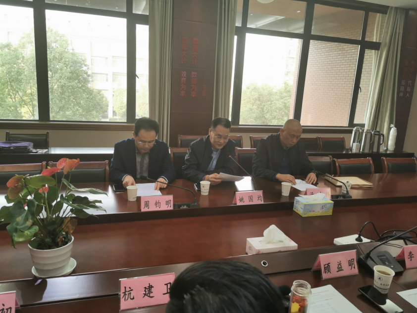 4176524694354c3c961d7c983391616b.png 4176524694354c3c961d7c983391616b.png