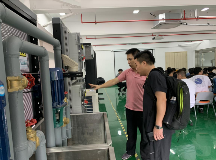 482b05ab5ea54ec2887c93cfe19b032a.png 482b05ab5ea54ec2887c93cfe19b032a.png