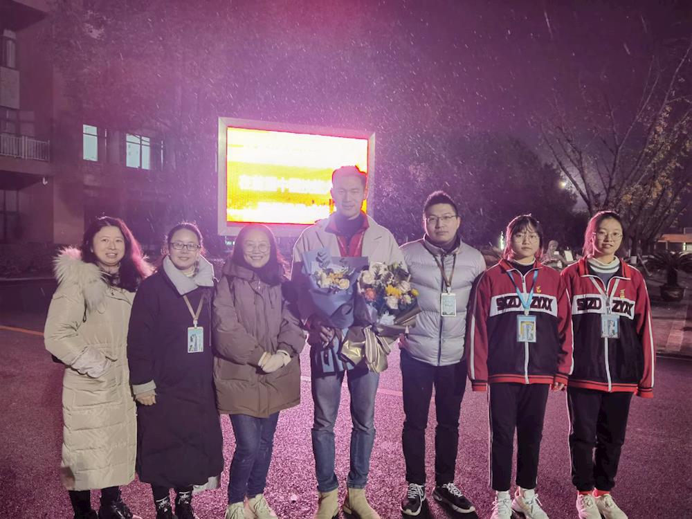 4f7bba2a4ce8478b9fc33ac61f7fe61a.jpg 4f7bba2a4ce8478b9fc33ac61f7fe61a.jpg