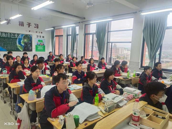 99c7e09818c74fcba21a4550773d8d3e.png 99c7e09818c74fcba21a4550773d8d3e.png