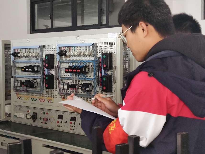 ac34fc1ddf054f7d99aefc6c8527c5a2.png ac34fc1ddf054f7d99aefc6c8527c5a2.png