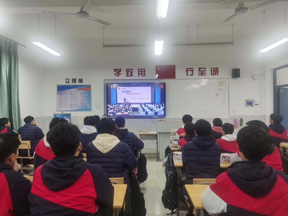 b82a04a819184526876eef2c47f0144a.jpg b82a04a819184526876eef2c47f0144a.jpg