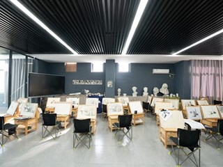 崇技楼B4-402 建筑表现手绘教室